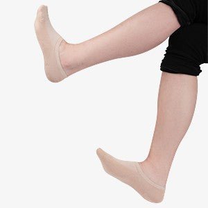 Wicking No Show Bamboo Socks Non Slip - Image 15